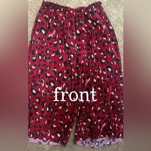 loose, flowy, 3/4 length pants